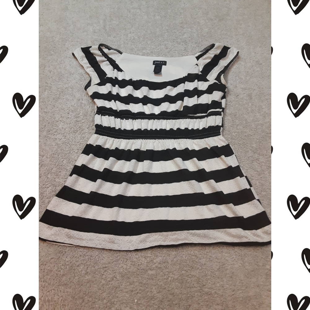 Adorable Flowy Striped Lace Top EUC XL